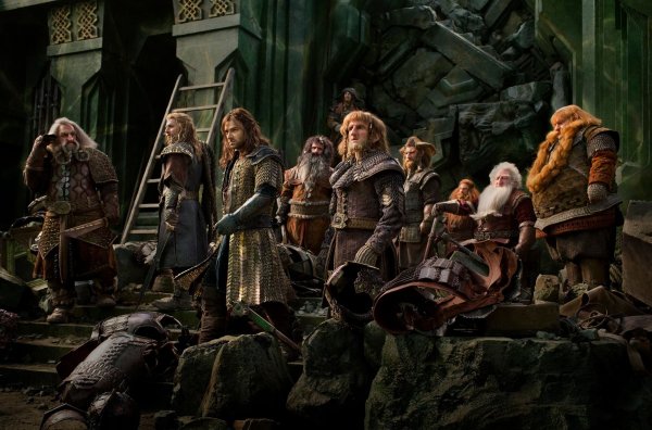 
	Сваляния: 27,627 млн.

	Снимка: The Hobbit: The Desolation of Smaug Facebook page
