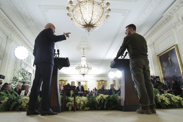 Байдън и Зеленски по време на пресконференцията си. Снимка: Bloomberg