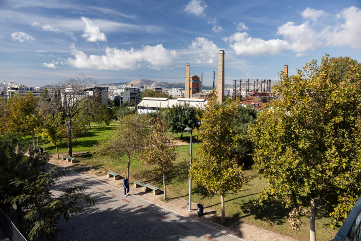 "Технополис", стар газов завод, превърнат в индустриален музей и изложбено пространство близо до парк в квартал "Гази" в Атина. Снимка: Bloomberg LP