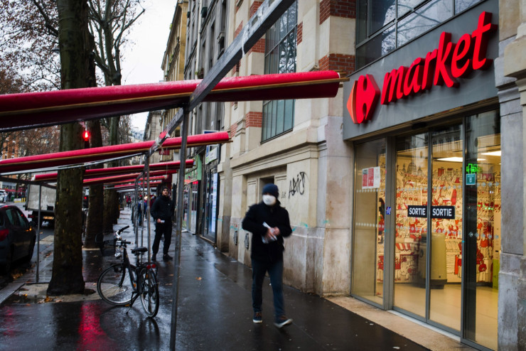Супермаркет на Carrefour в Париж. Снимка: Nathan Laine/Bloomberg