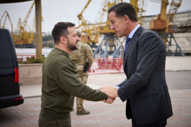 Рюте и Зеленски посетиха пристанището в Одеса. Снимка: President.gov.ua