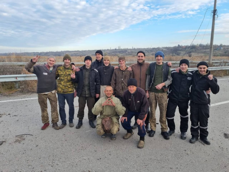 Освободени защитници от "Азовсталь". Снимка: Andrij Jermak/Telegram